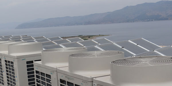空气能太阳能复合式中央热水工程展示