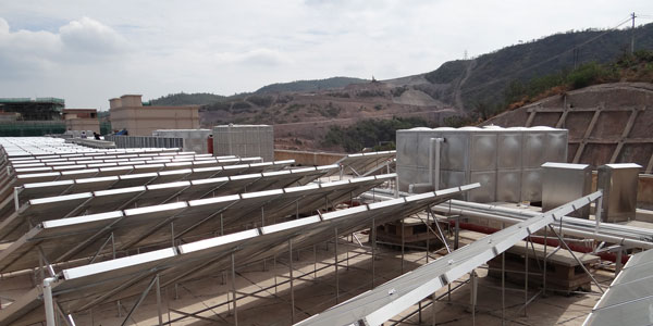 空气能太阳能复合式中央热水工程展示